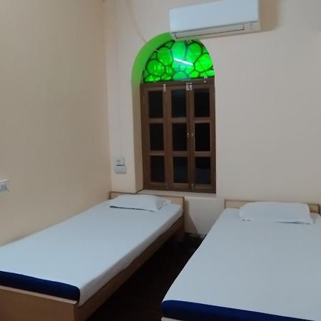 Shaw Guest House Kolkata Exterior photo