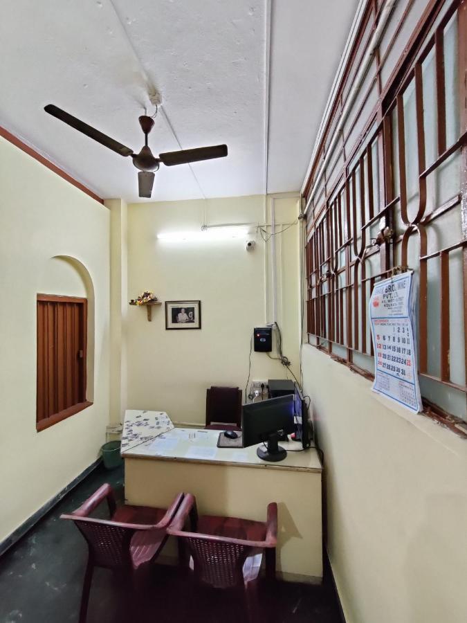 Shaw Guest House Kolkata Exterior photo