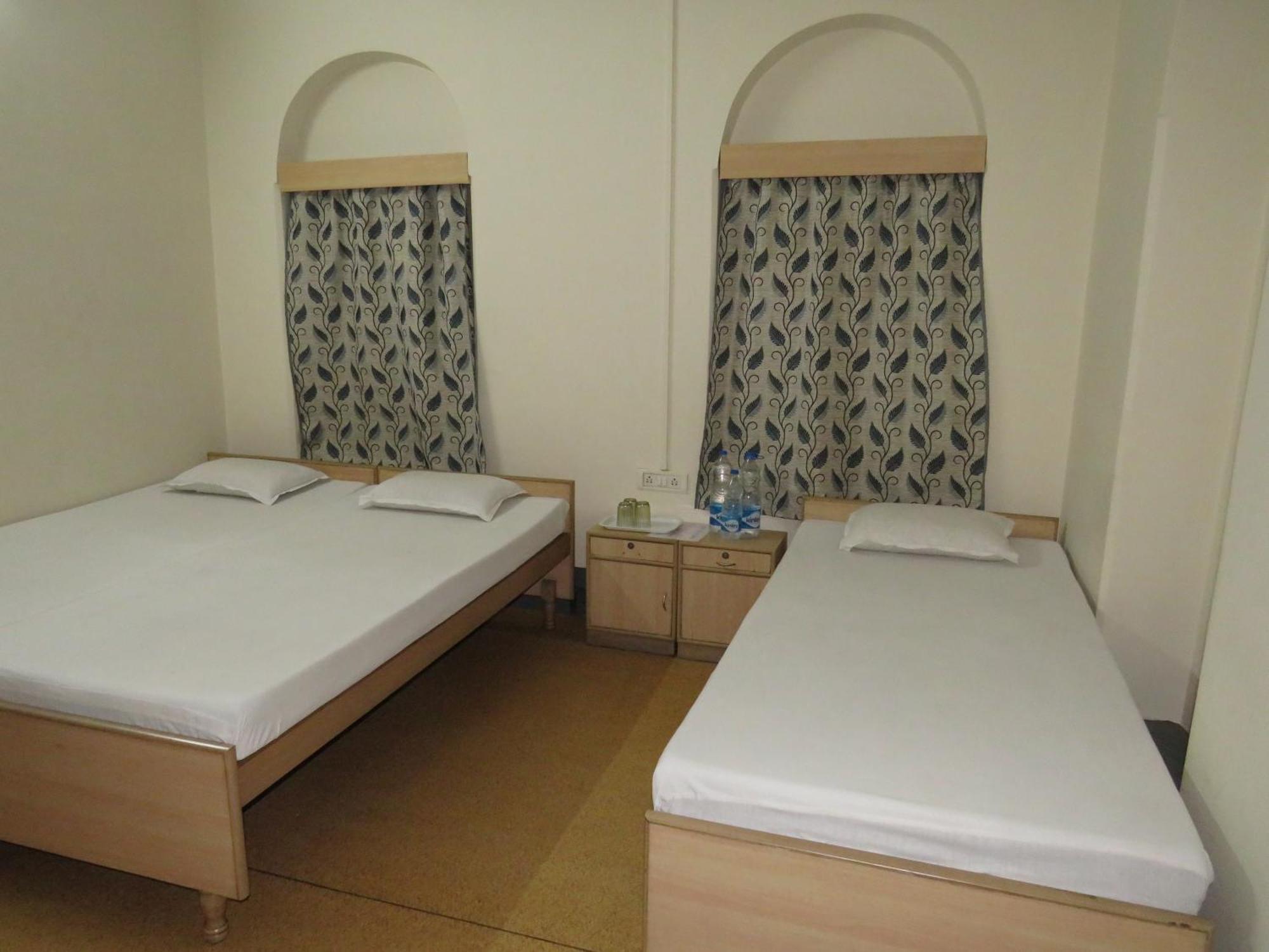 Shaw Guest House Kolkata Exterior photo