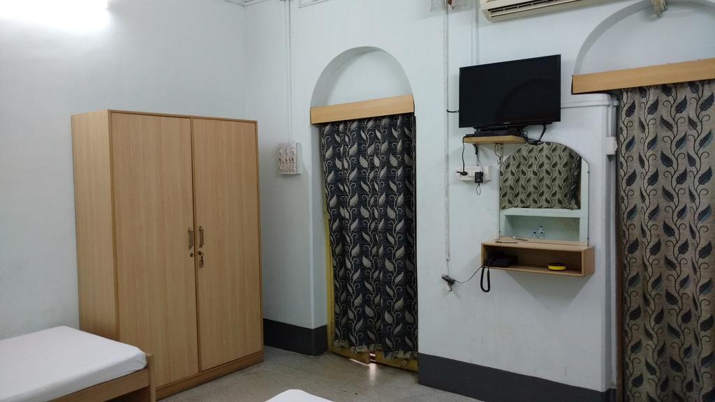 Shaw Guest House Kolkata Exterior photo