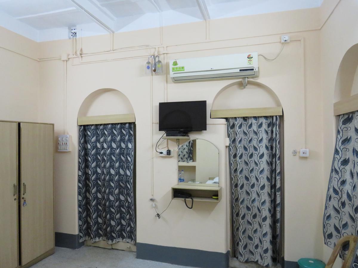 Shaw Guest House Kolkata Exterior photo